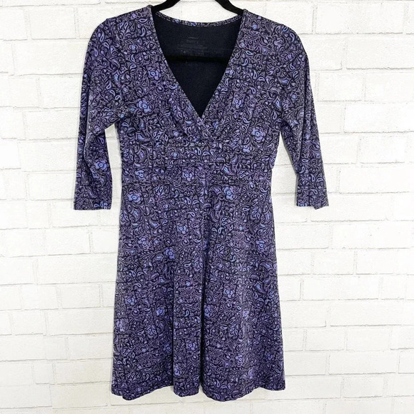 Patagonia Purple Floral 3/4 Sleeve Athleisure Dress Women's Size Small - Picture 1 of 6